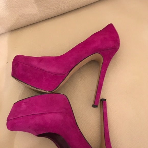 Jessica Simpson Pink Heel - Picture 5 of 5
